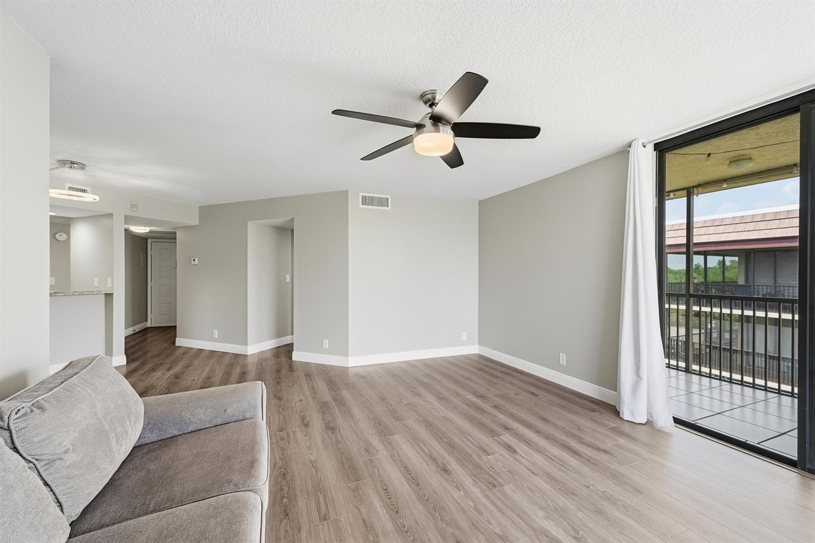 10401 W Broward Boulevard # 401, Plantation, FL 33324 photo 4