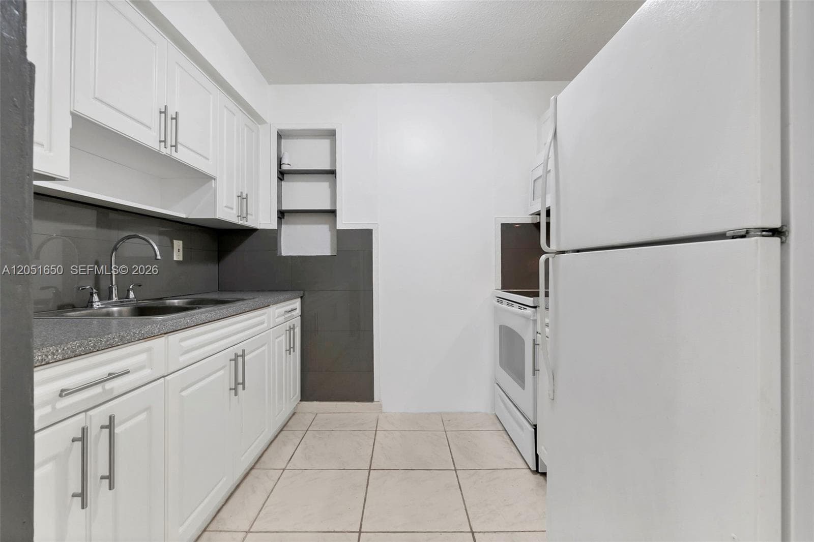 670 NE 130th St # 670, North Miami, FL 33161 photo 3