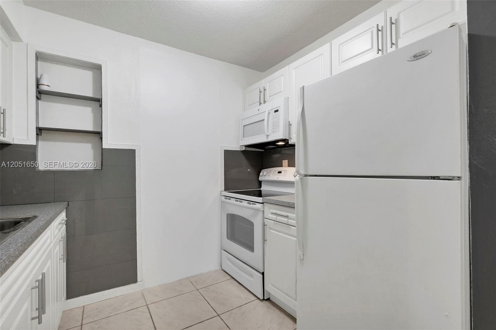 670 NE 130th St # 670, North Miami, FL 33161 photo 5