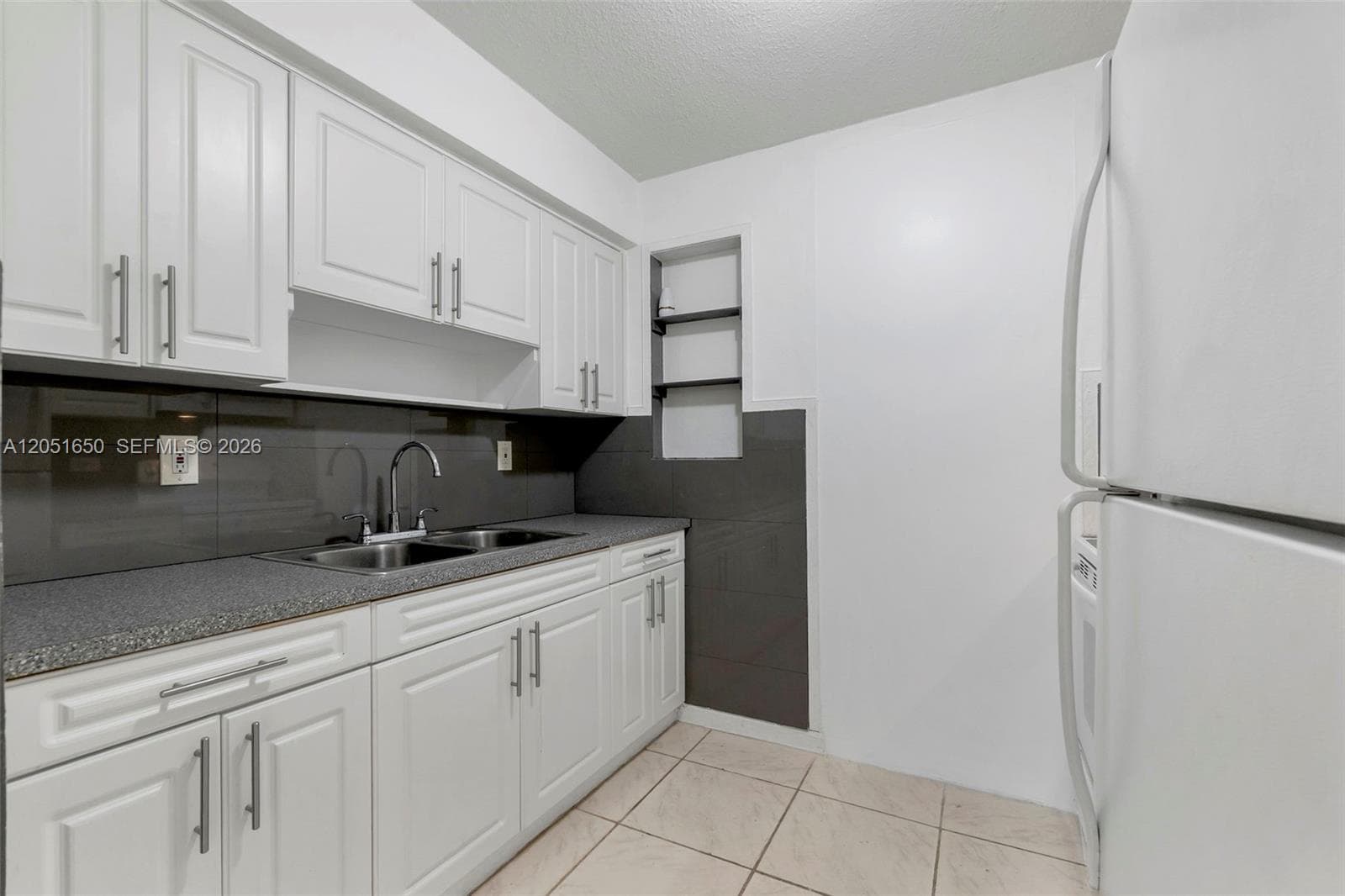 670 NE 130th St # 670, North Miami, FL 33161 photo 4