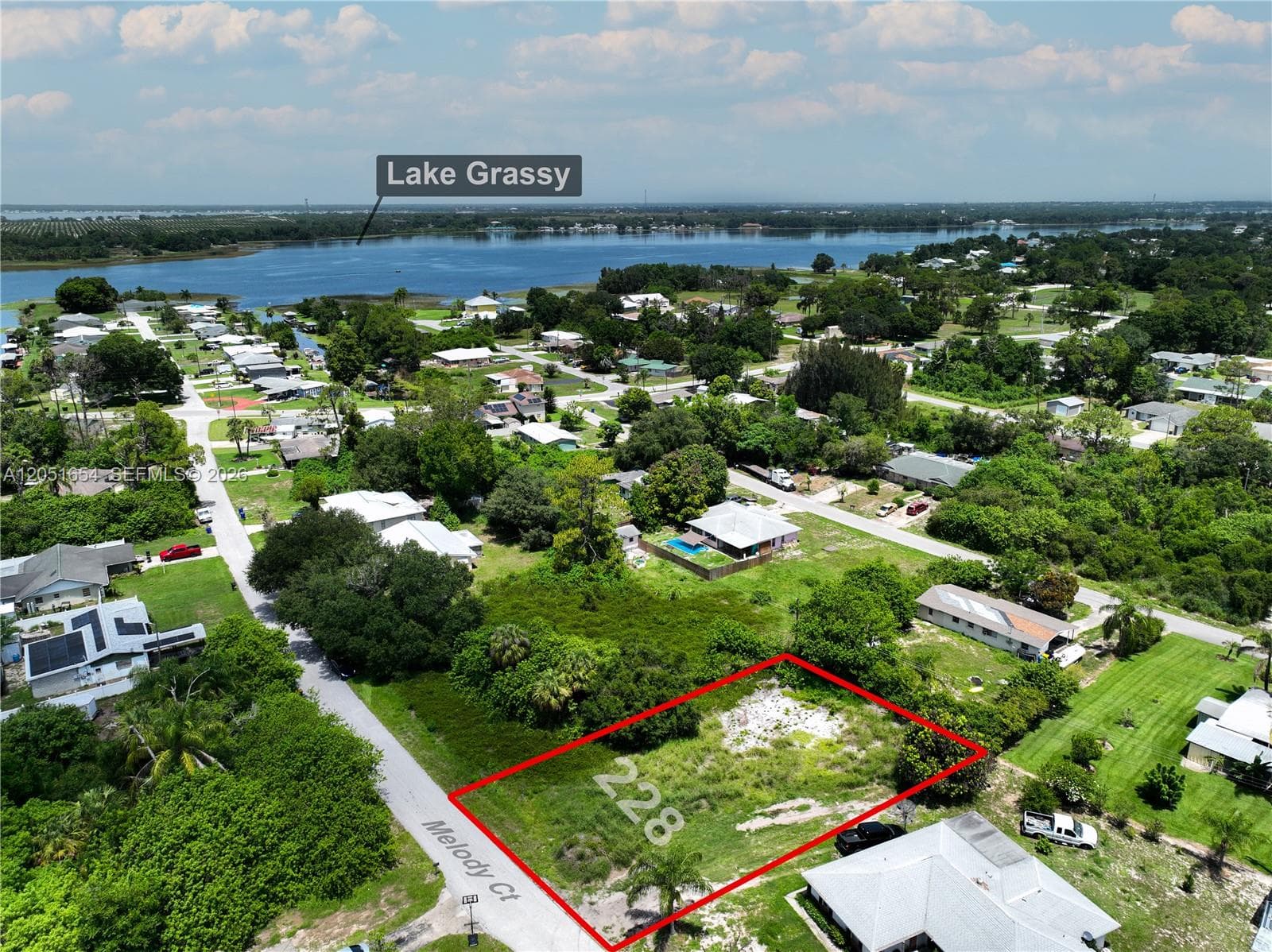 228 MELODY CT, Lake Placid, FL 33852 photo 2