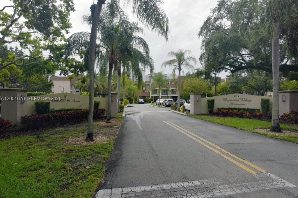 9301 SW 92nd Ave # 219C, Miami, FL 33176