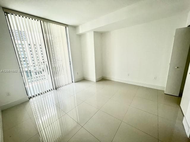 1111 SW 1st Ave # 1219, Miami, FL 33130 photo 4