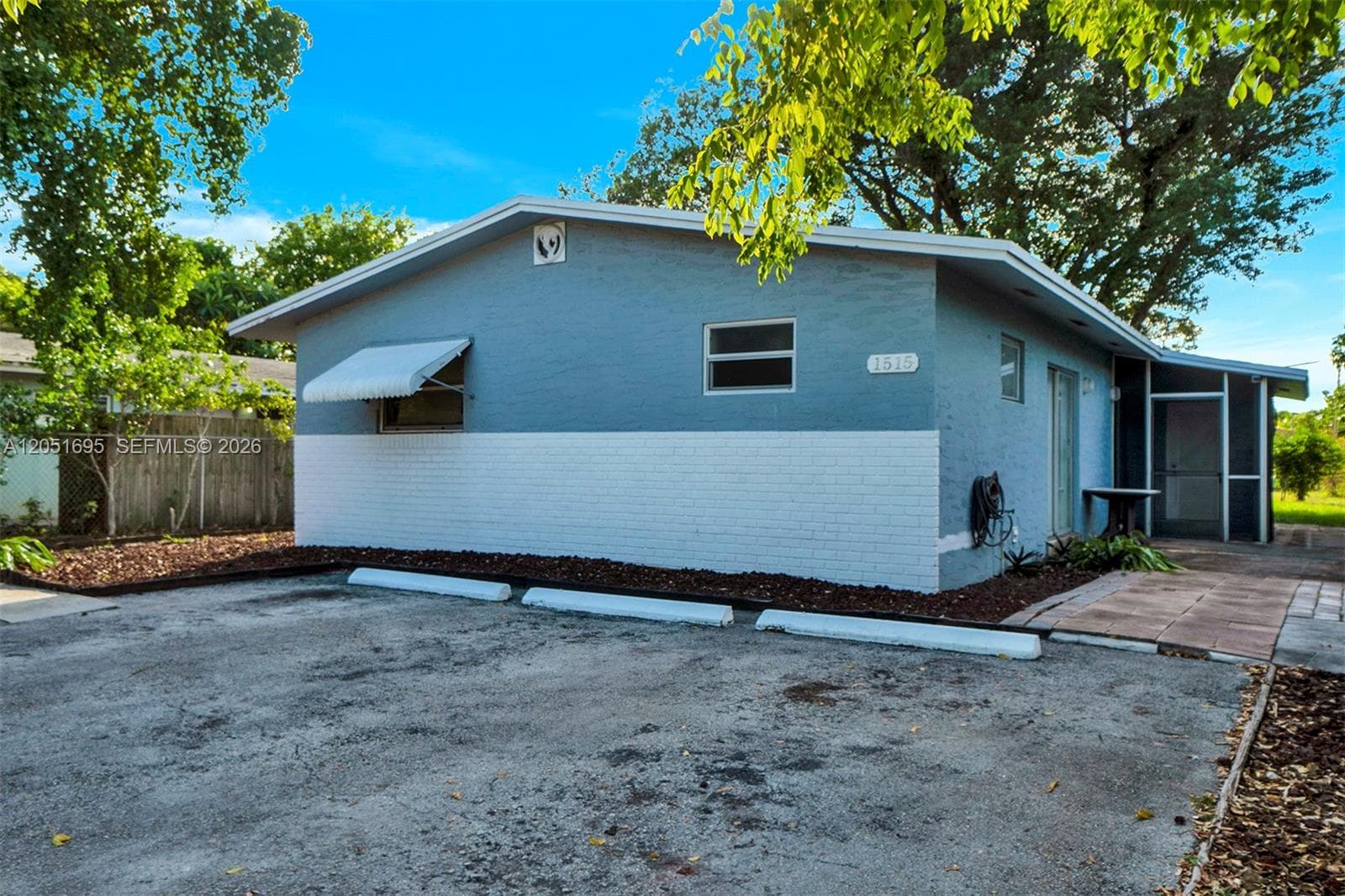 1515 NW 2nd Ave, Fort Lauderdale, FL 33311 photo 2