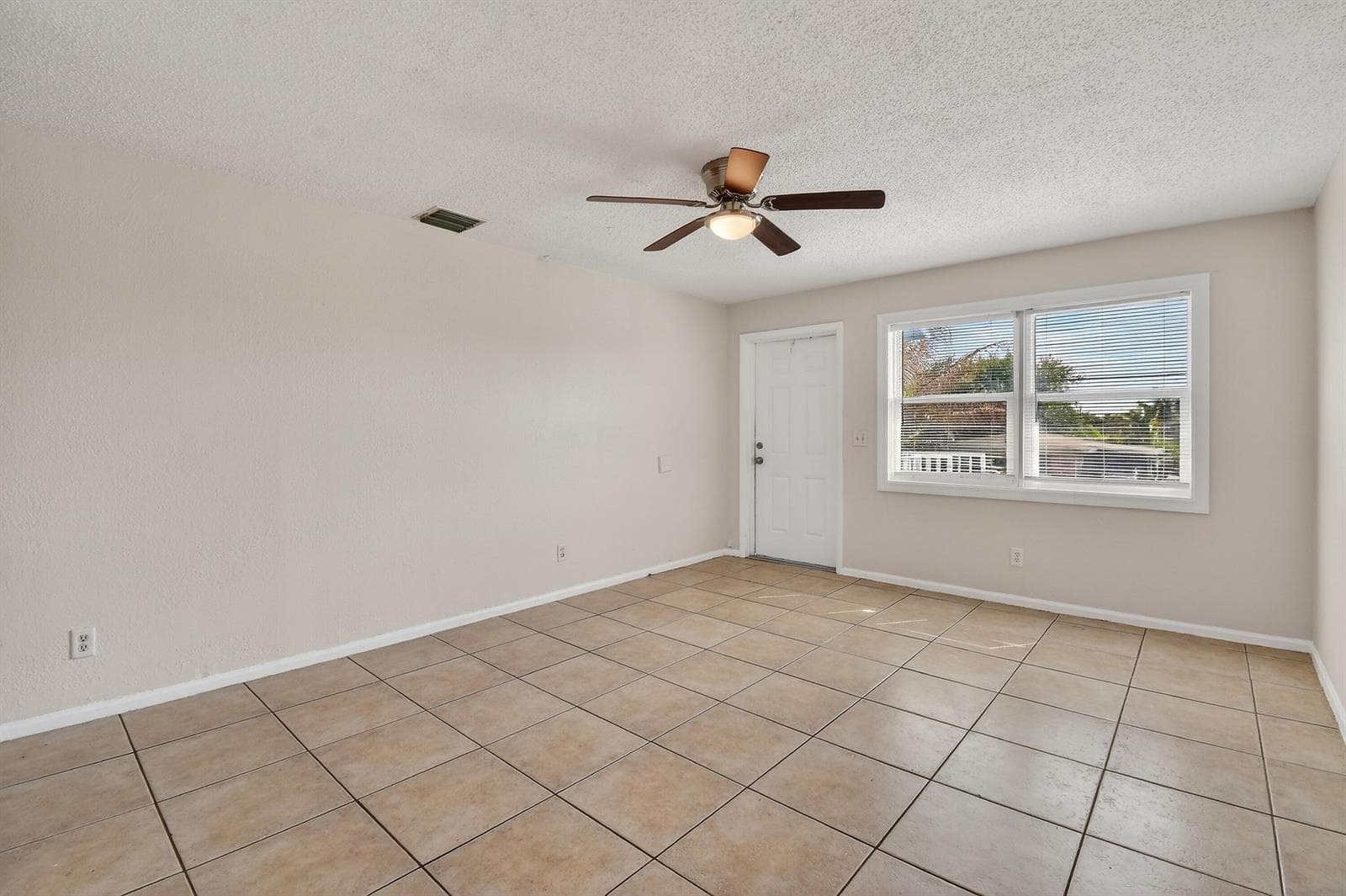 1618 W 26th Court # D, Riviera Beach, FL 33404 photo 2