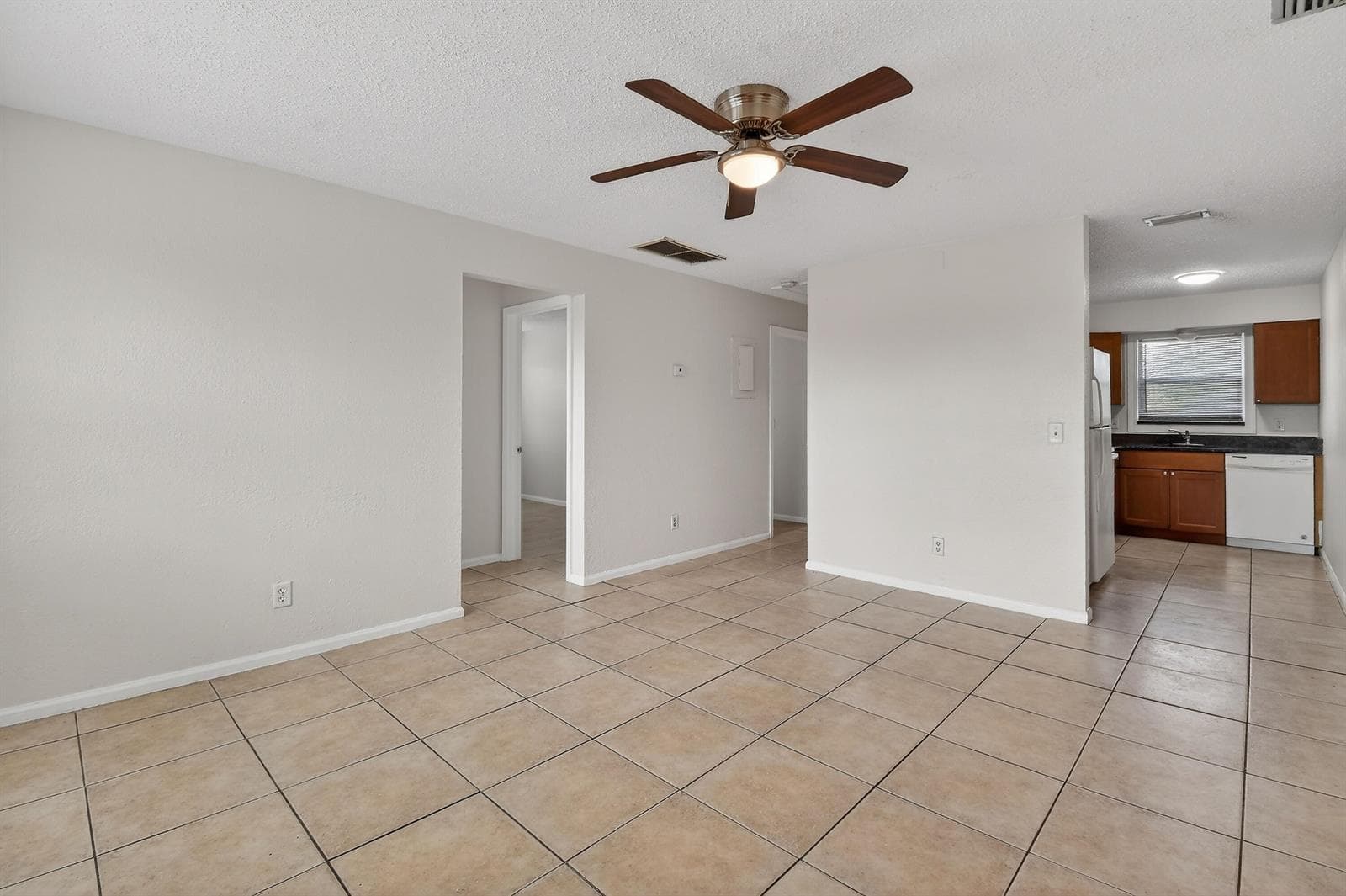 1618 W 26th Court # D, Riviera Beach, FL 33404 photo 4