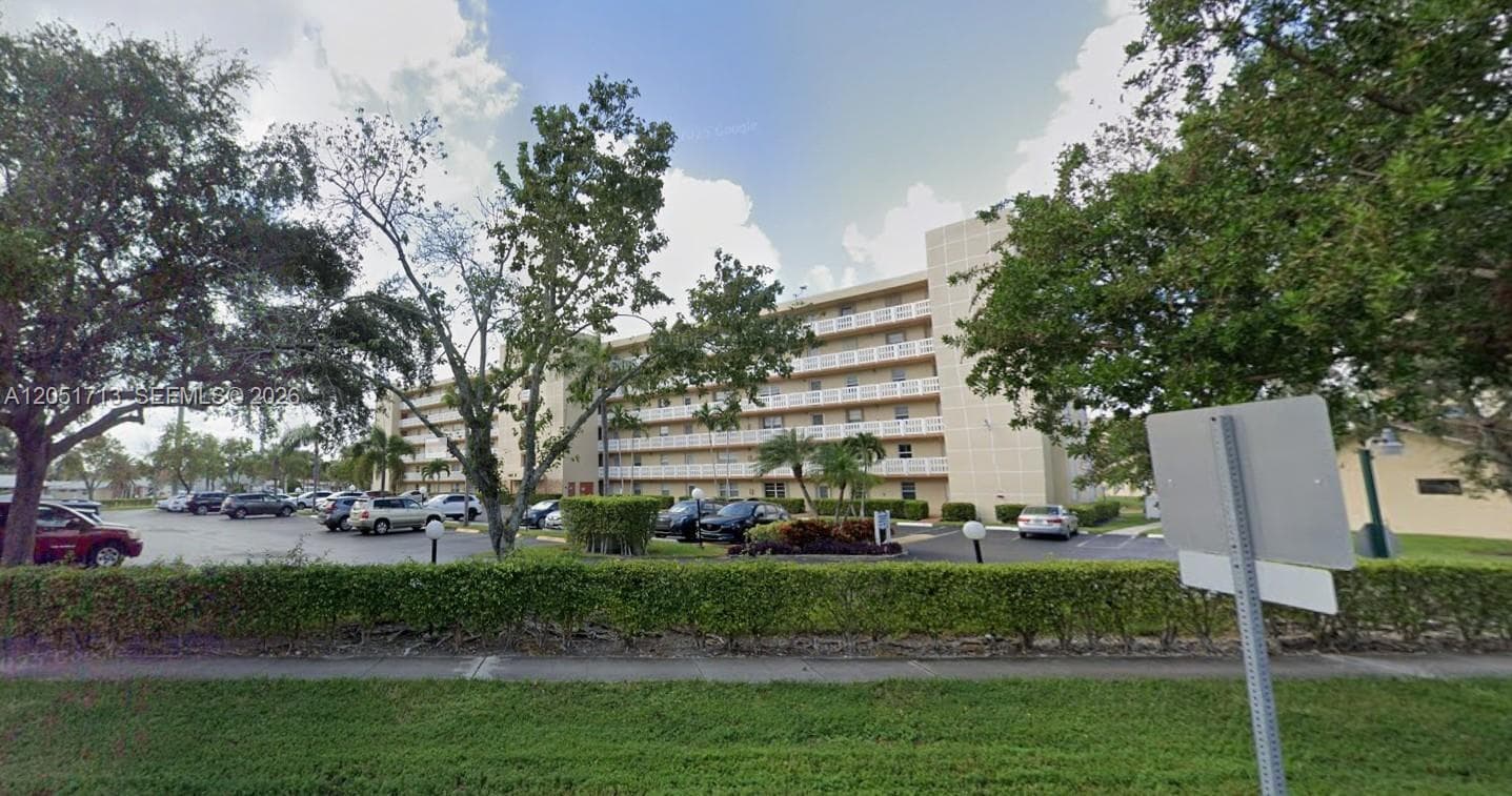441 SE 3rd St # 505, Dania Beach, FL 33004 photo 2