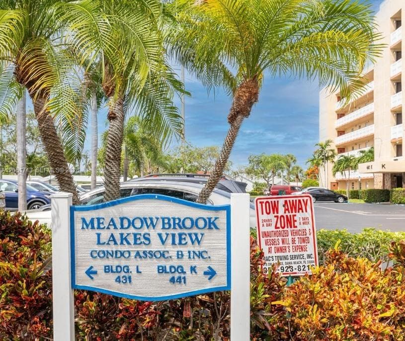 441 SE 3rd St # 505, Dania Beach, FL 33004 photo 3