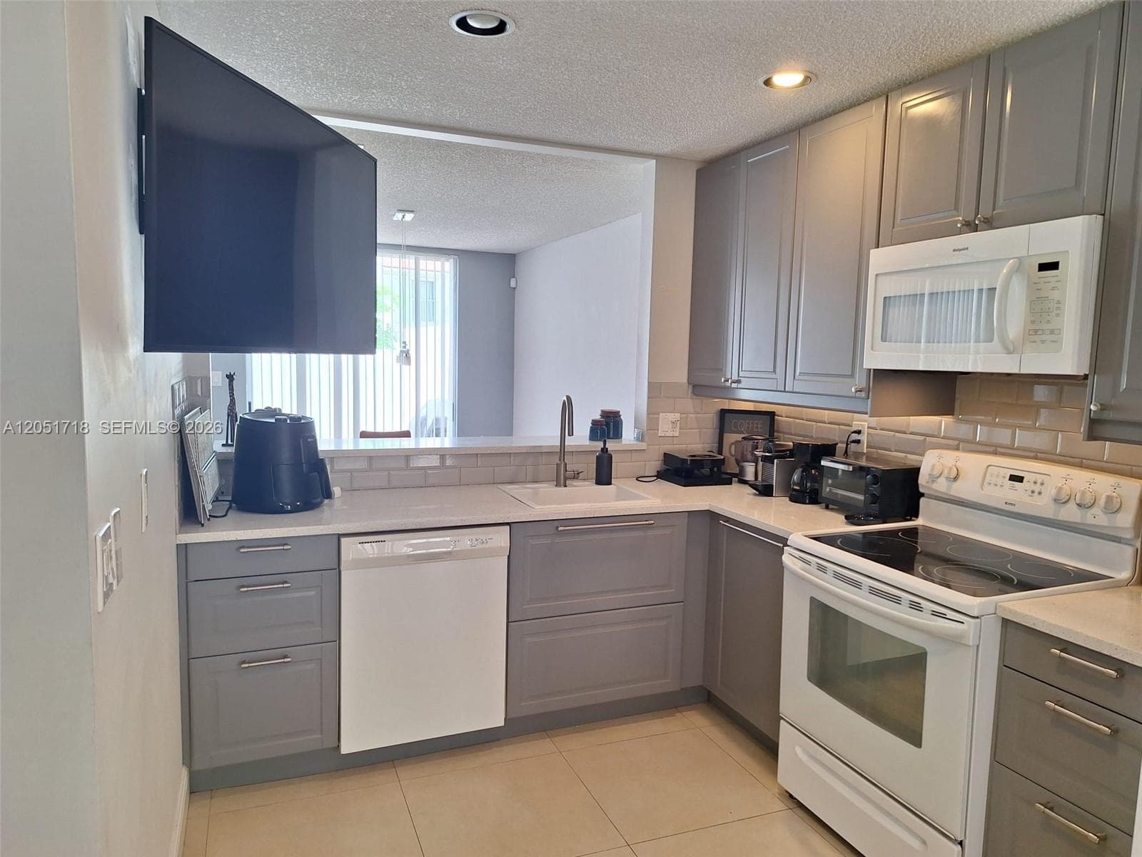 10241 NW 52nd Ter # 0, Doral, FL 33178 photo 4