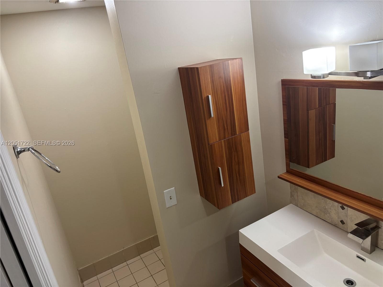 10521 Mahogany Key Cir # 204, Miami, FL 33196 photo 2