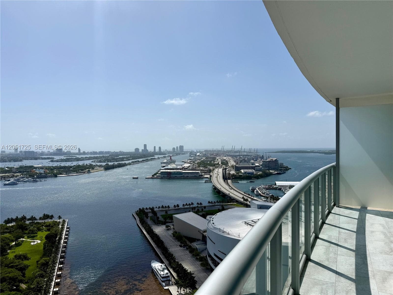 888 Biscayne Blvd # 3611, Miami, FL 33132 photo 4