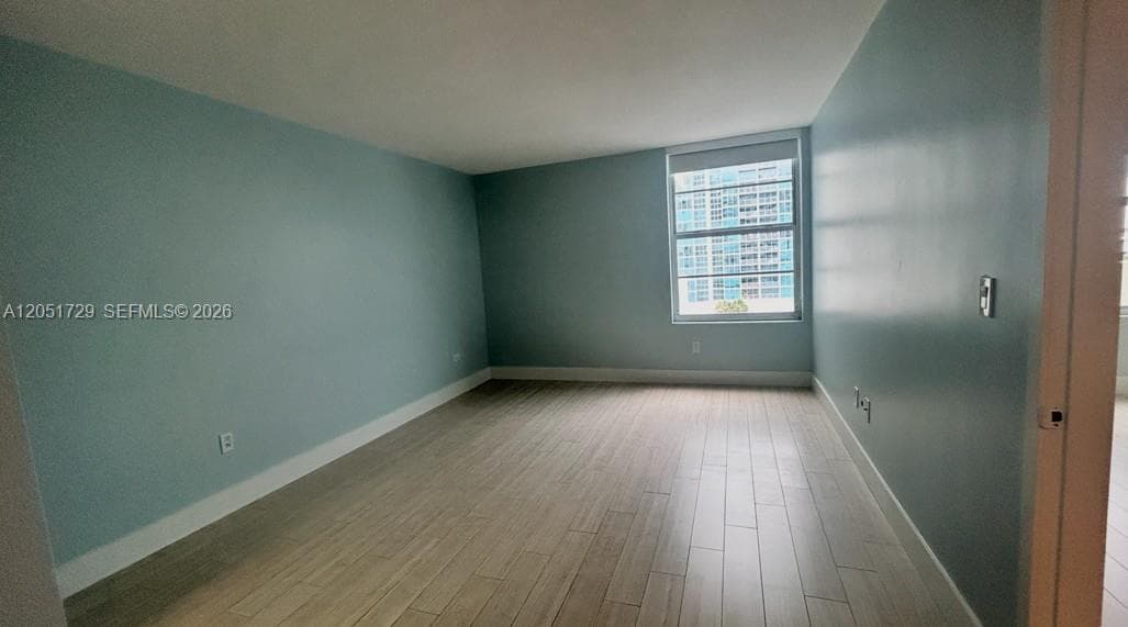 2899 Collins Ave # 724, Miami Beach, FL 33140 photo 3