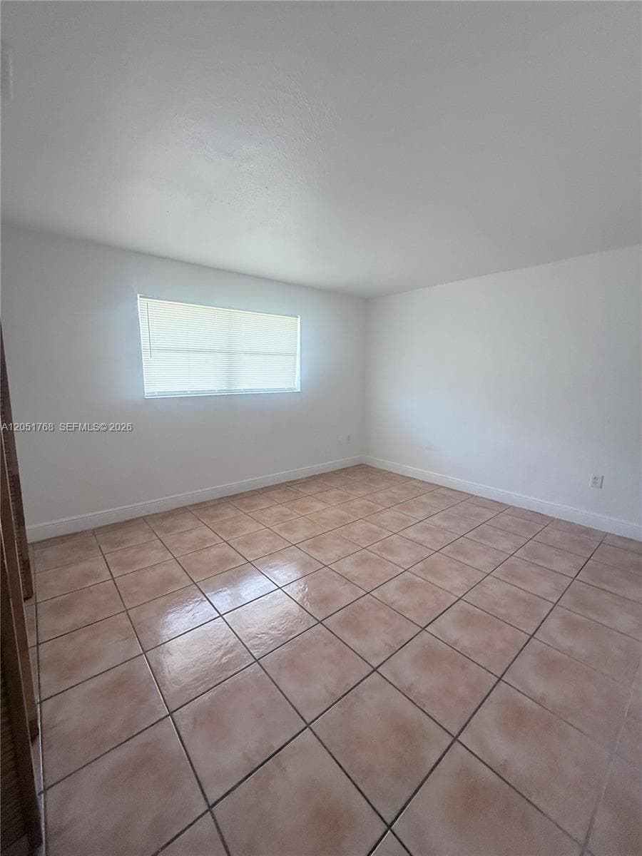 1990 NW 183rd St # 11, Miami Gardens, FL 33056 photo 3