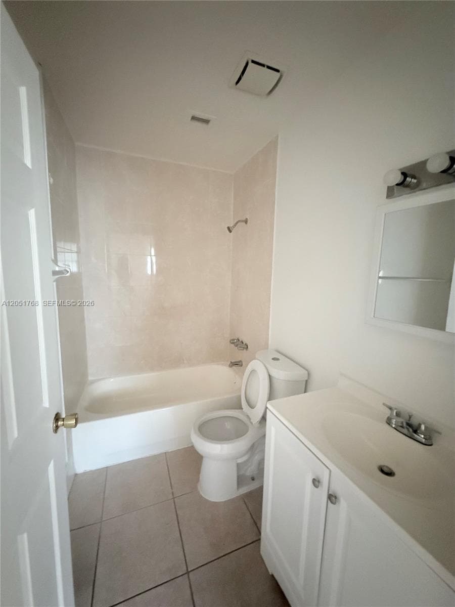1990 NW 183rd St # 11, Miami Gardens, FL 33056 photo 5