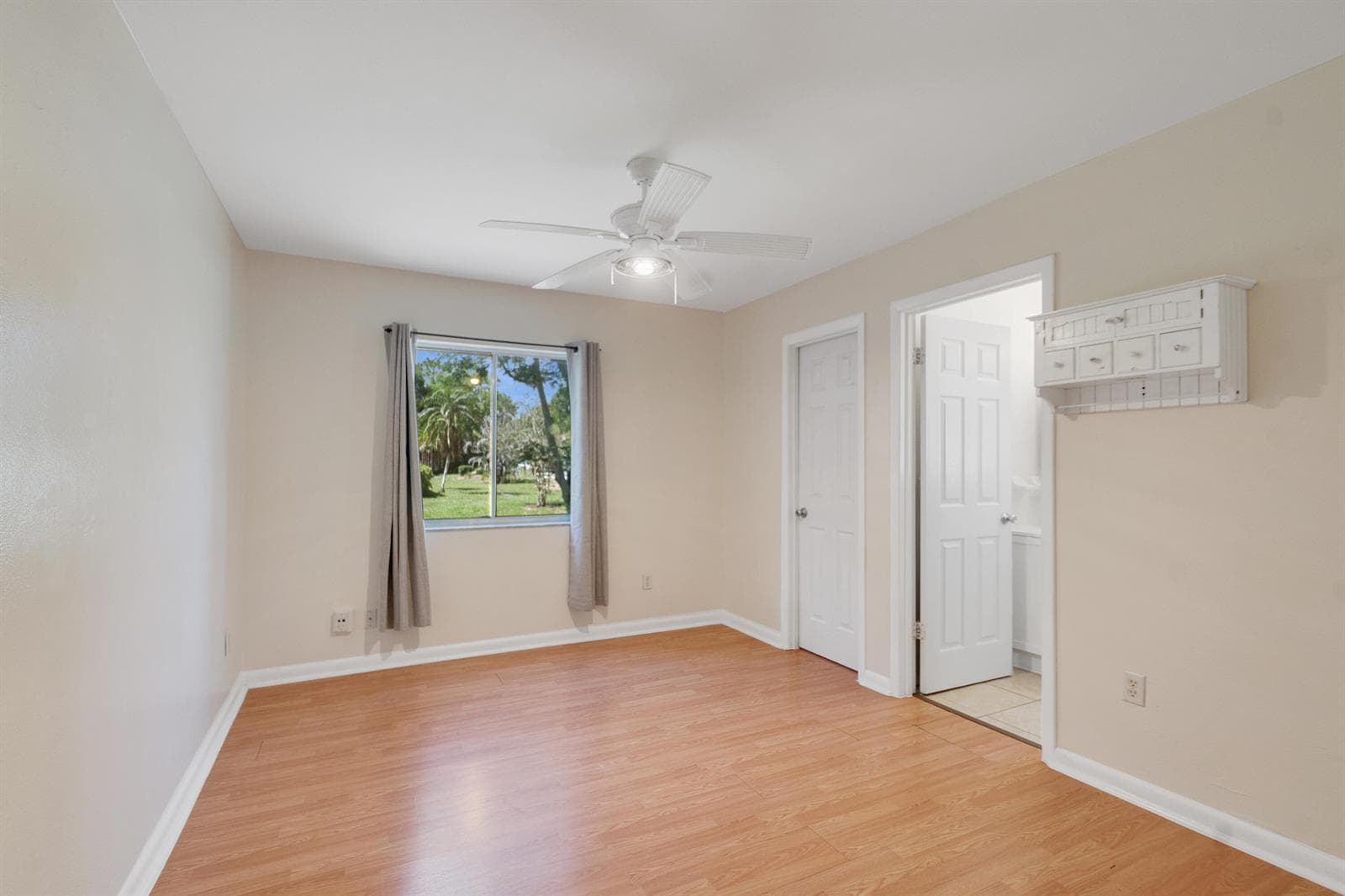 6195 7th Street, Vero Beach, FL 32968 photo 4