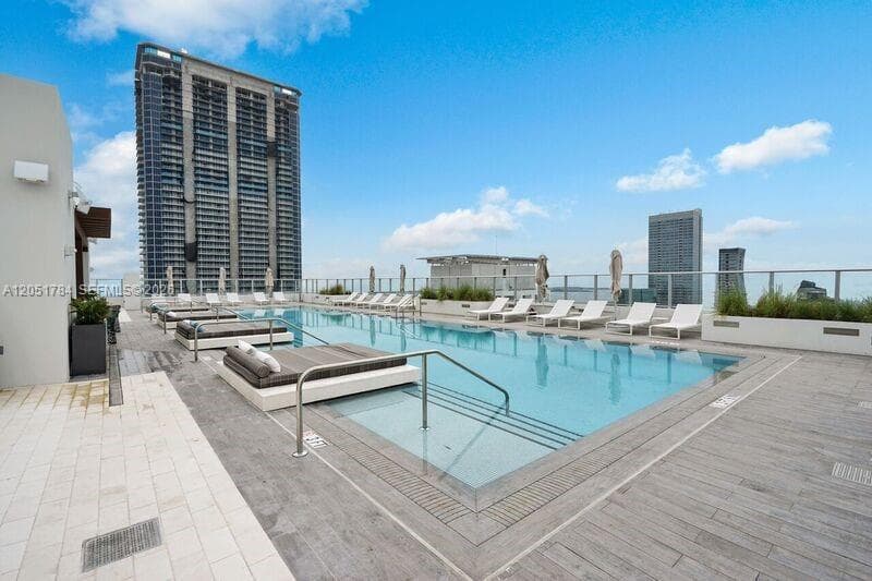 1010 Brickell Ave # 1403, Miami, FL 33131 photo 3
