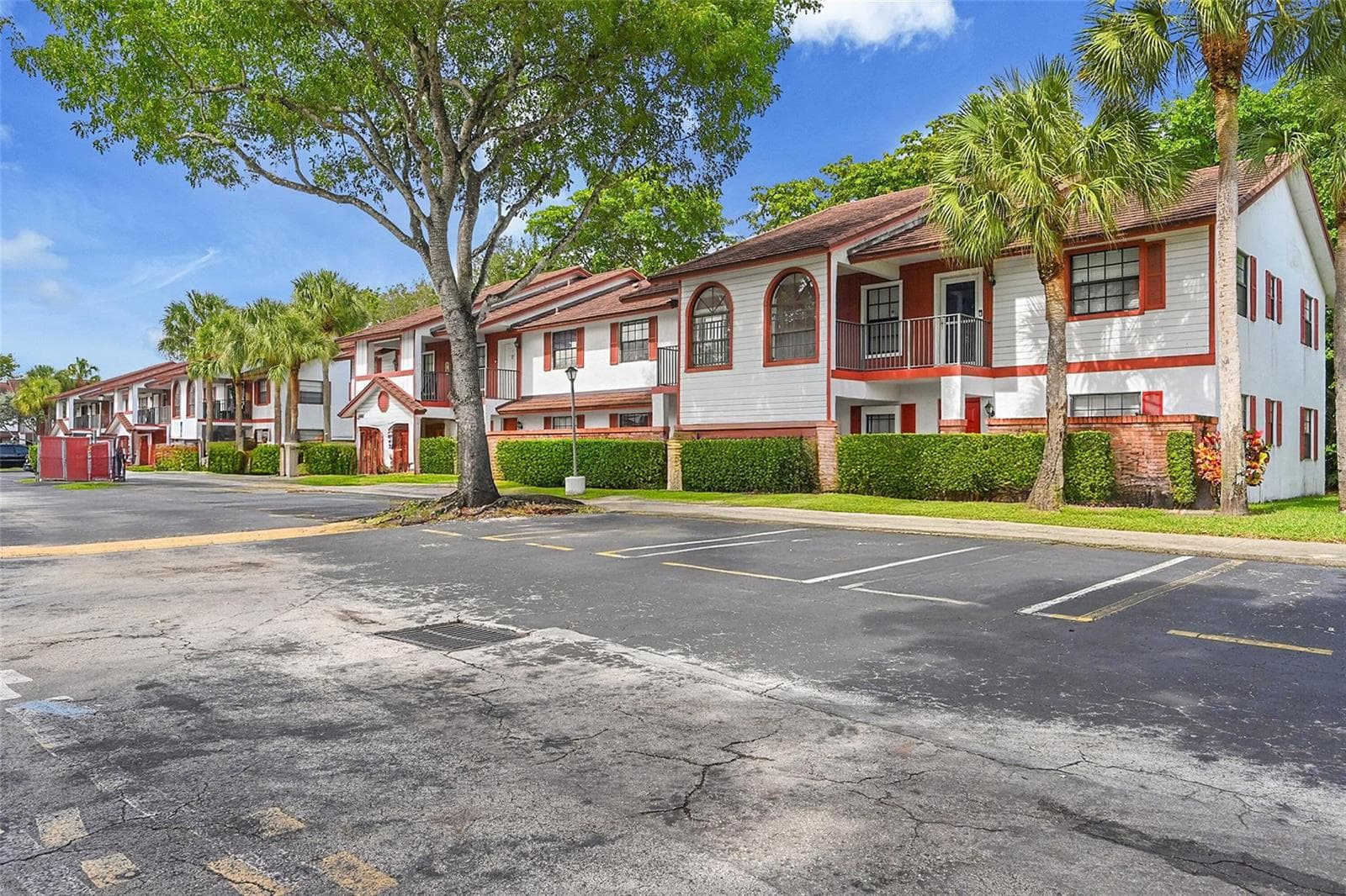 2518 NW 89th Drive # 2518, Coral Springs, FL 33065