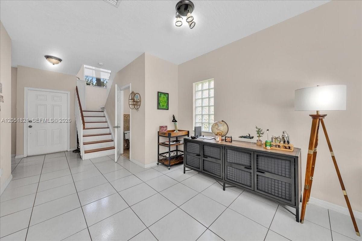 16138 Emerald Cove Rd, Weston, FL 33331 photo 2