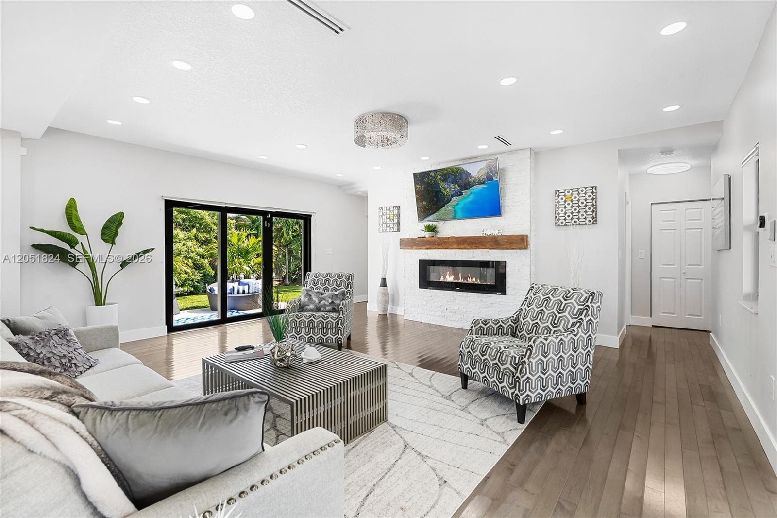 2301 E Las Olas Blvd, Fort Lauderdale, FL 33301 photo 5