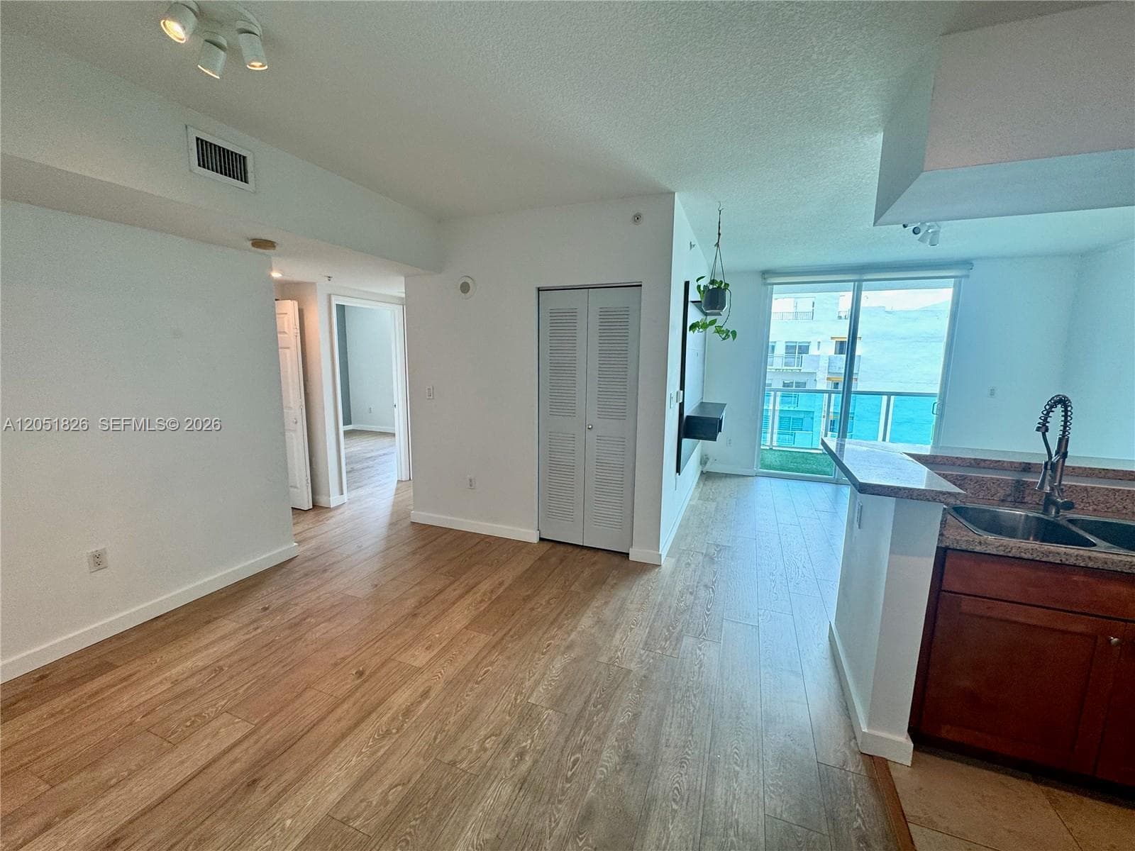 1723 SW 2nd Ave # 704, Miami, FL 33129 photo 4