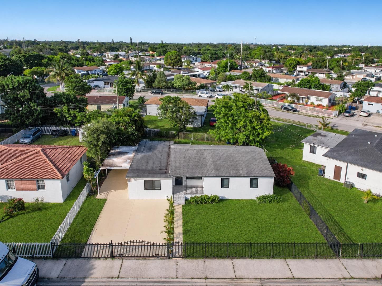 9001 NW 32nd Ct Road, Miami, FL 33147 photo 2