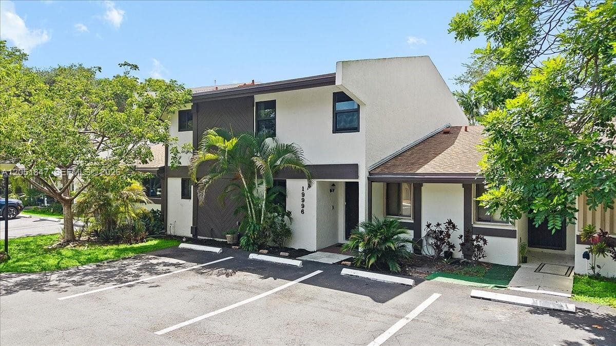 19996 NE 5th Ct # 4C, Miami, FL 33179