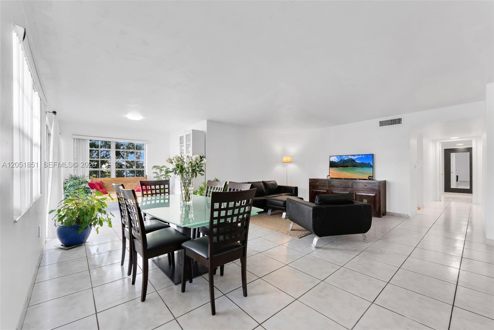 11840 NE 19th Dr # 9, North Miami, FL 33181 photo 2