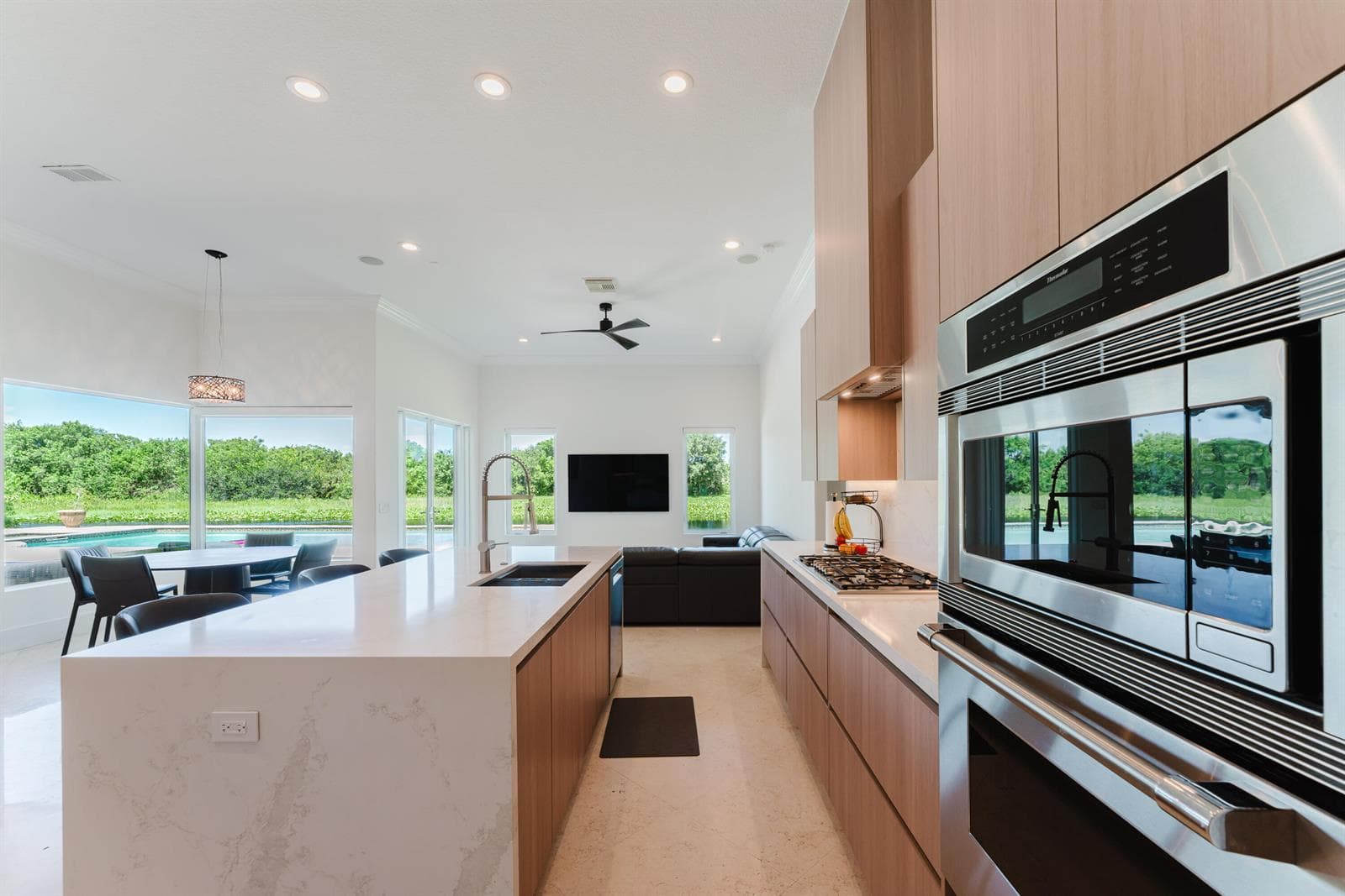 4197 Finishline Terrace, Davie, FL 33330 photo 3