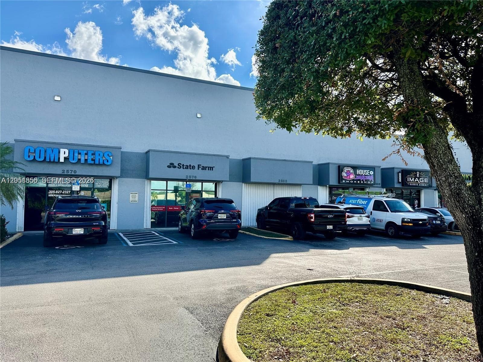 2562 W 84th St # 8-A, Hialeah, FL 33016 photo 2