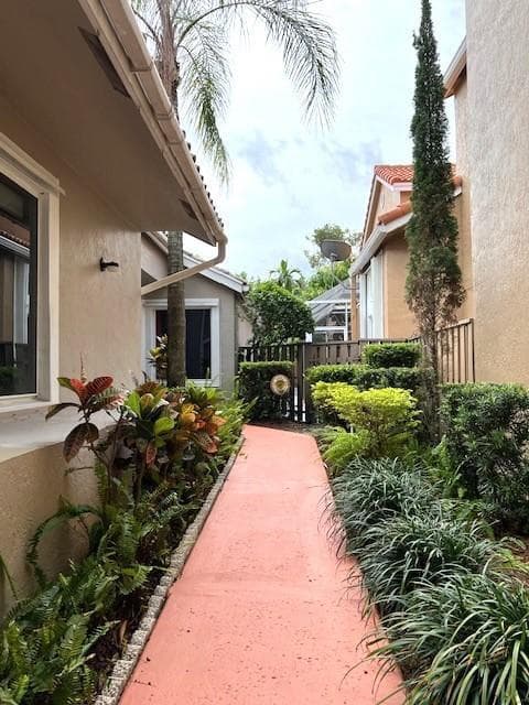 10110 NW 5th Street, Plantation, FL 33324 photo 2