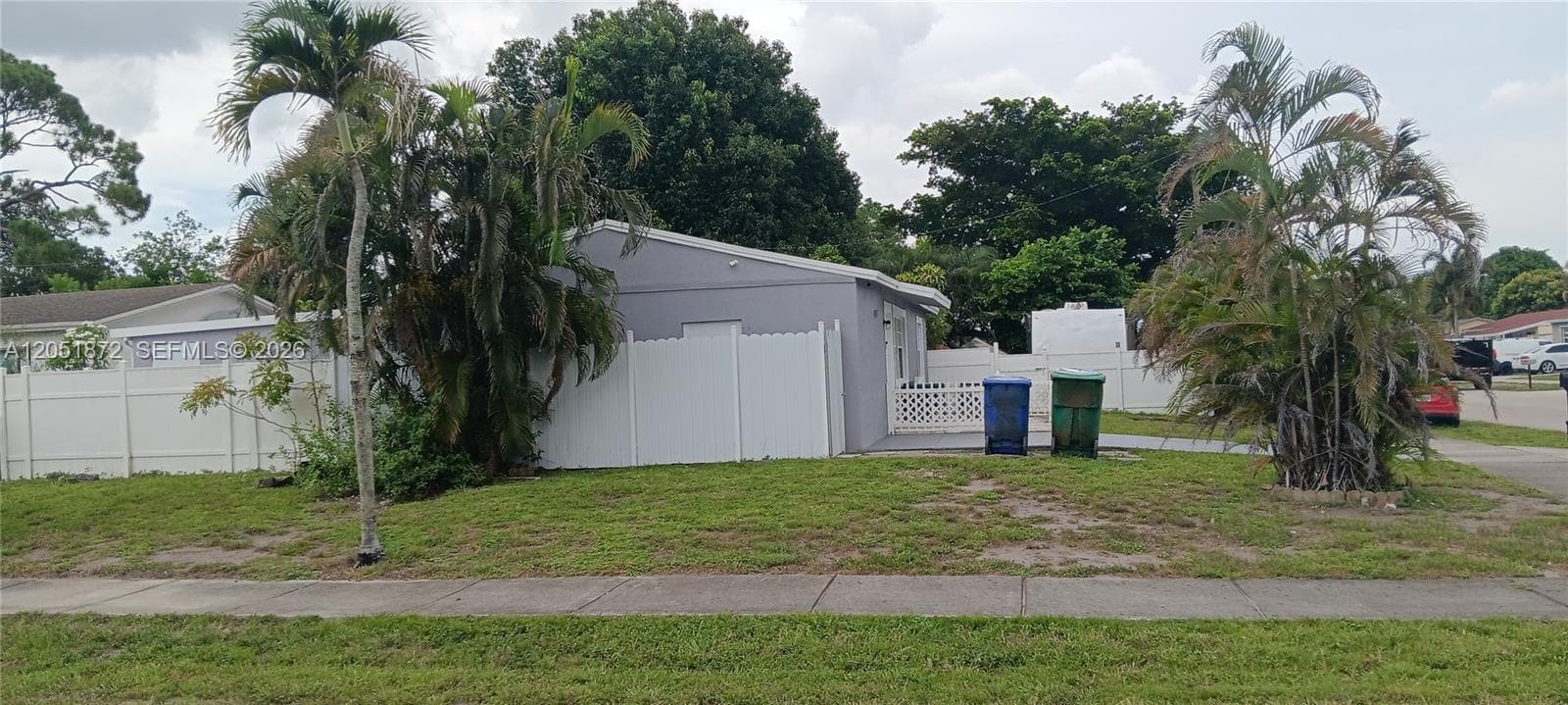 4331 SW 23rd Ct, Fort Lauderdale, FL 33317 photo 2