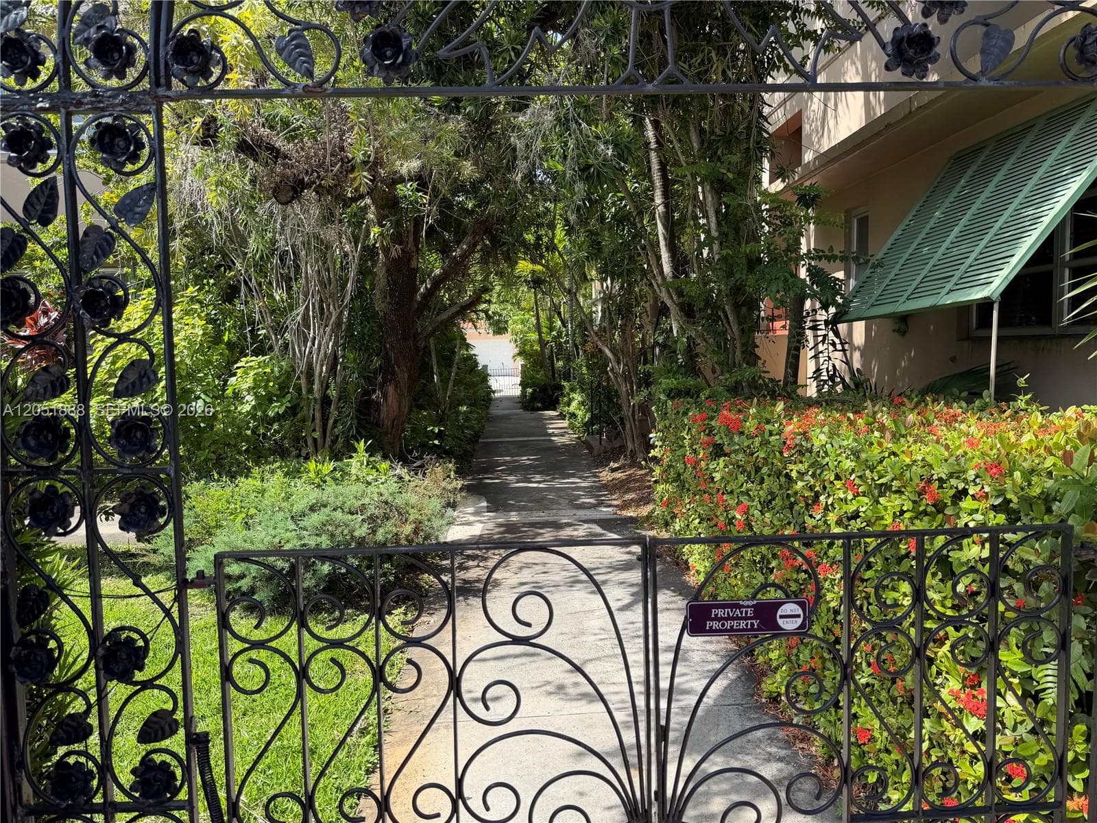 42 Almeria Ave # 21, Coral Gables, FL 33134 photo 2