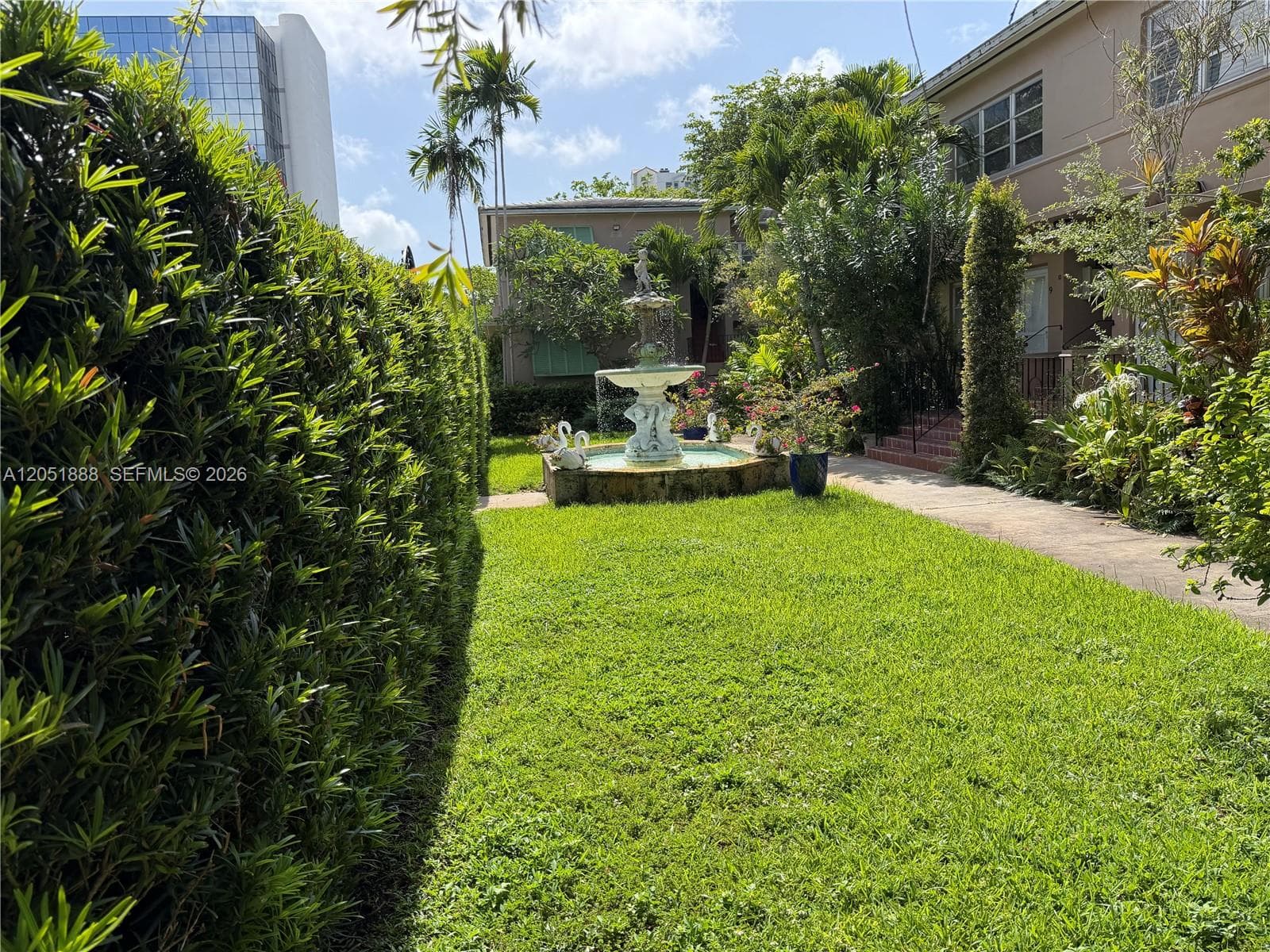 42 Almeria Ave # 21, Coral Gables, FL 33134 photo 3