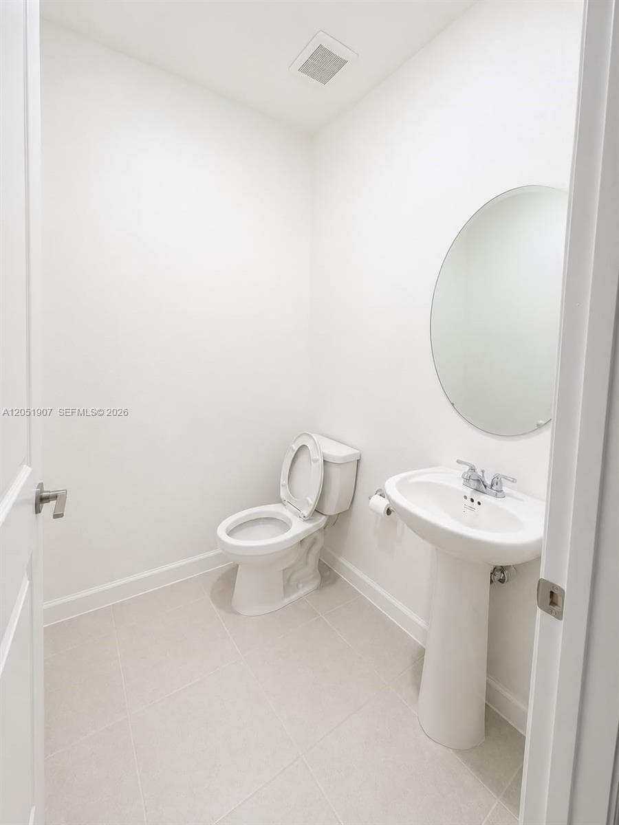 2523 SE 26th Ter, Homestead, FL 33035 photo 5