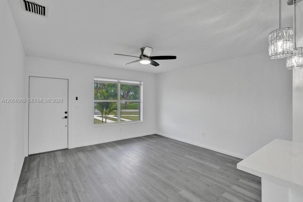 19930 Christmas Rd, Cutler Bay, FL 33157 photo 4