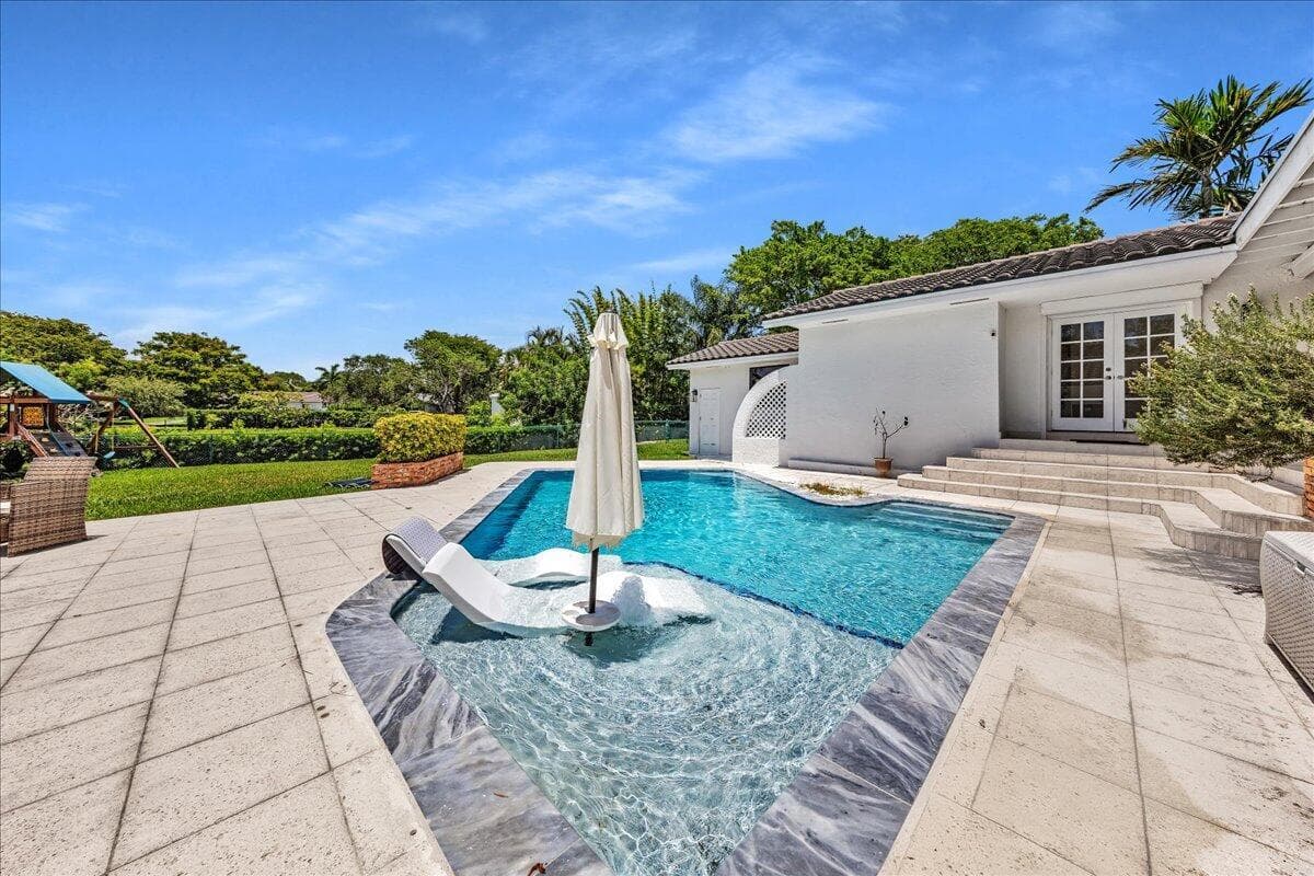 5901 SW 136th Street, Pinecrest, FL 33156 photo 5
