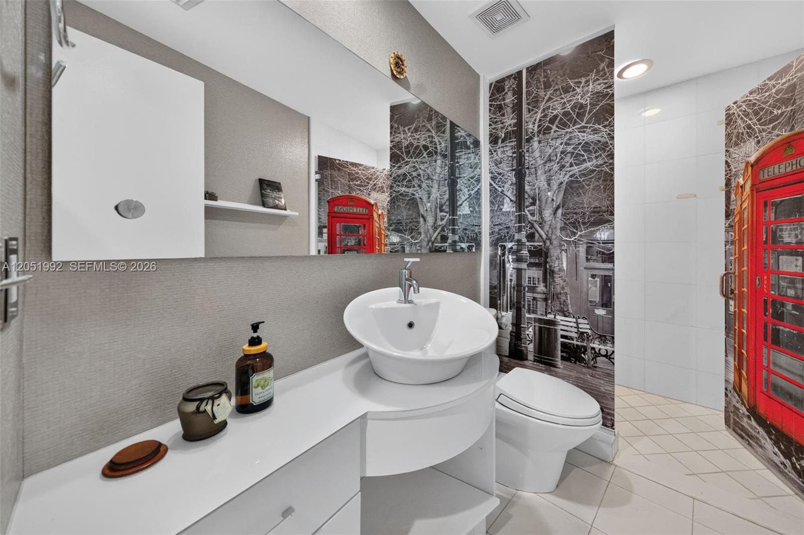 2950 NE 188th St # 406, Aventura, FL 33180 photo 2