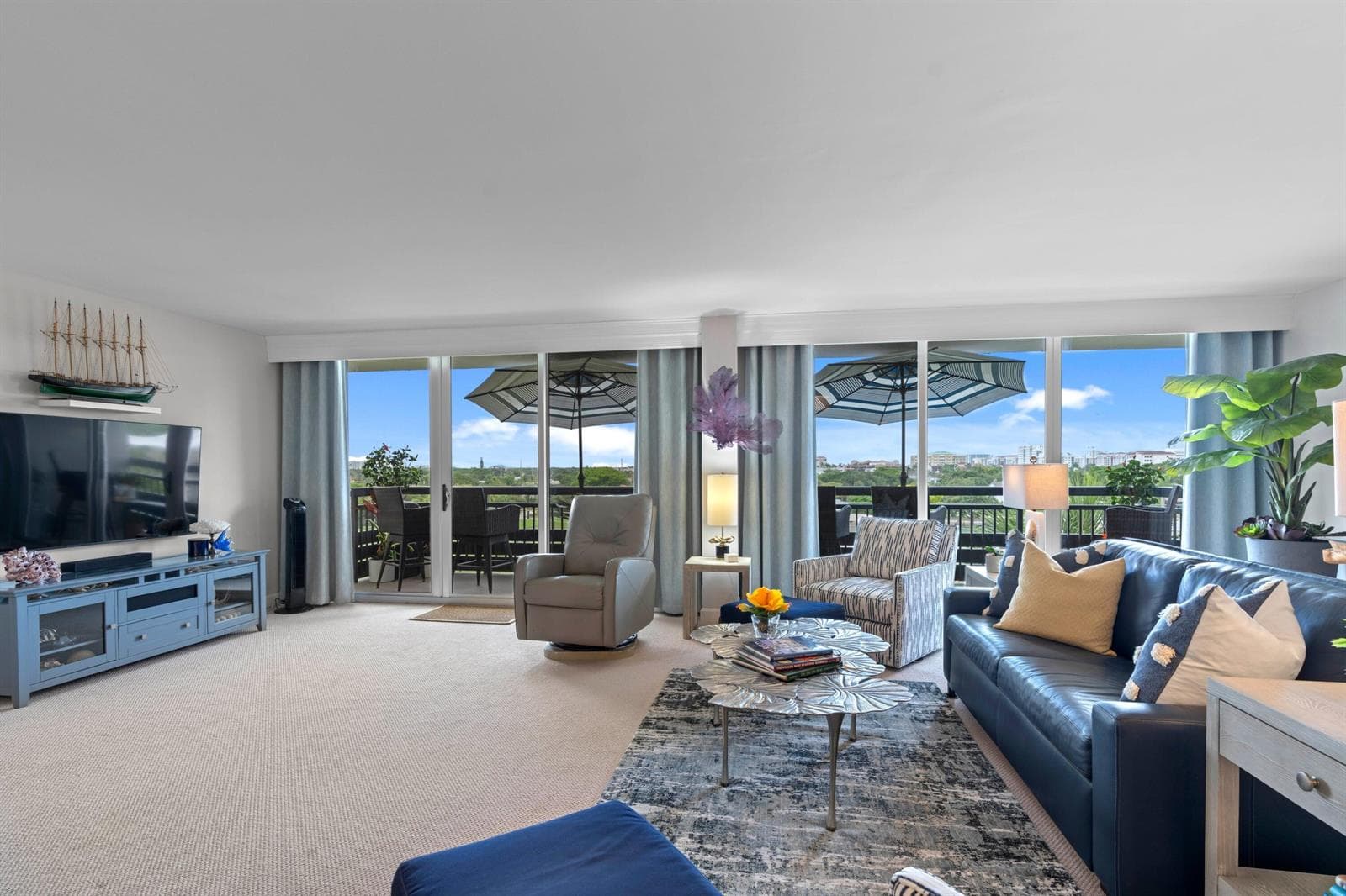 555 NW 4th Avenue # Apt 501, Boca Raton, FL 33432