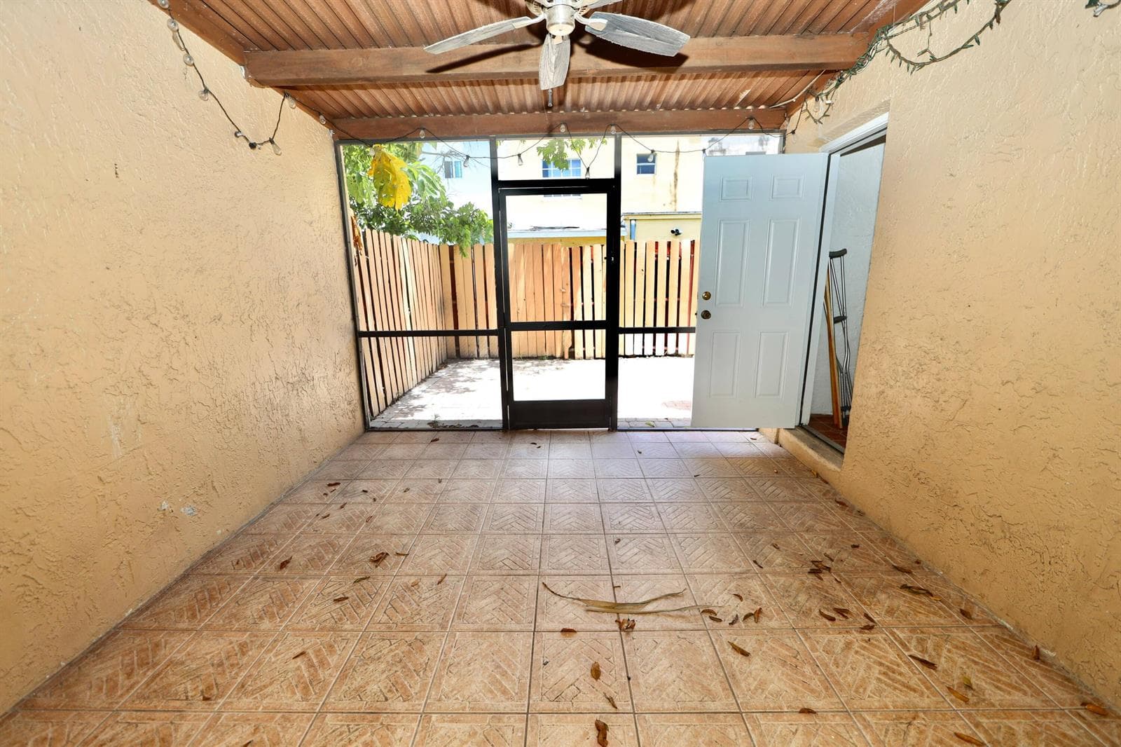 5953 NW 24th Court, Sunrise, FL 33313 photo 5