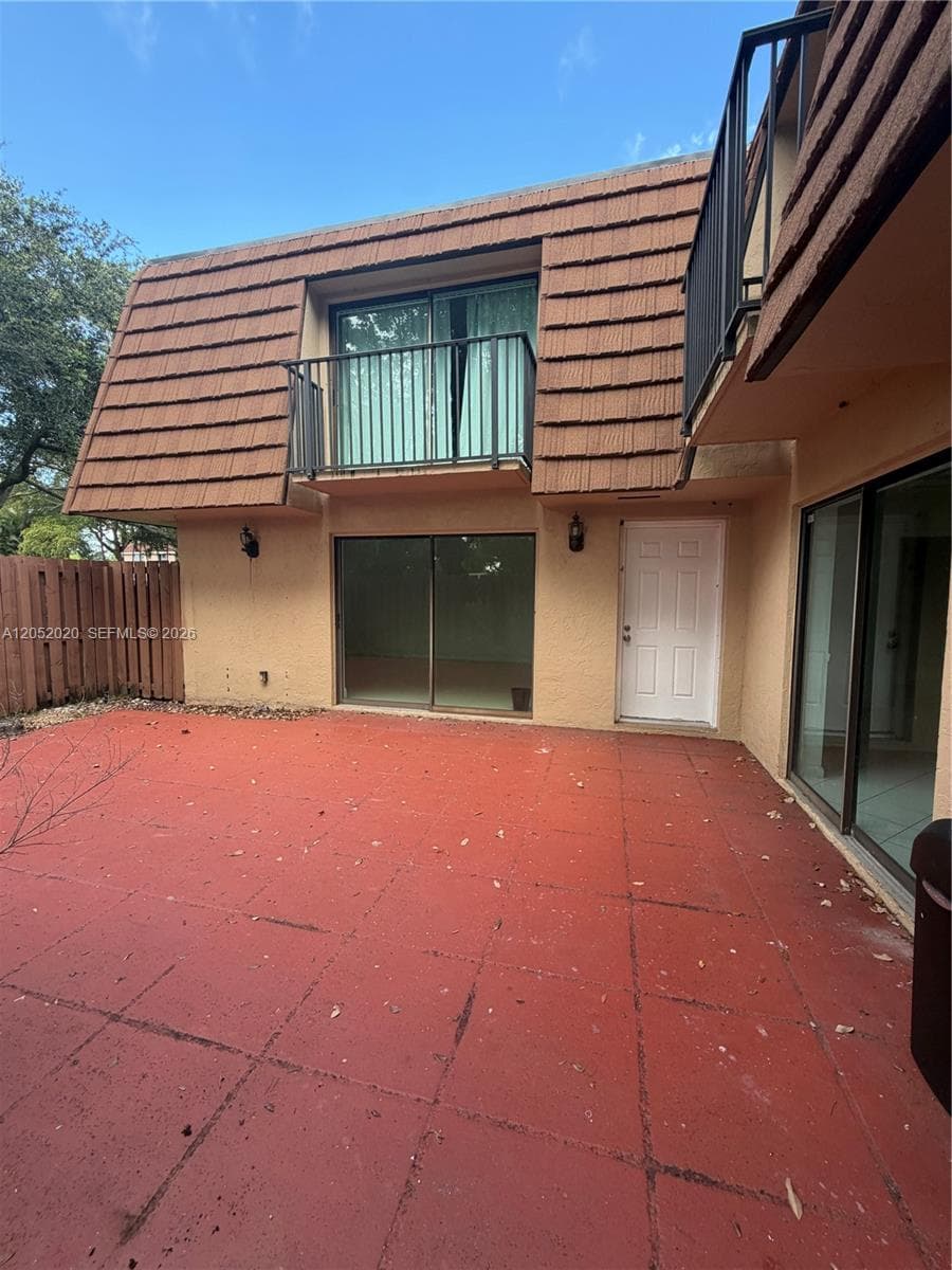 2563 CAMELOT # 2563, Cooper City, FL 33026 photo 2
