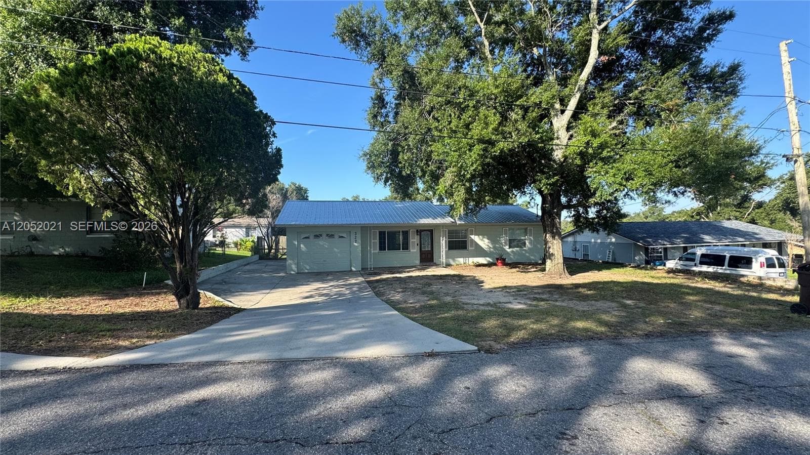 322 W sample ave, Other City - In The State Of Florida, FL 33851 photo 2