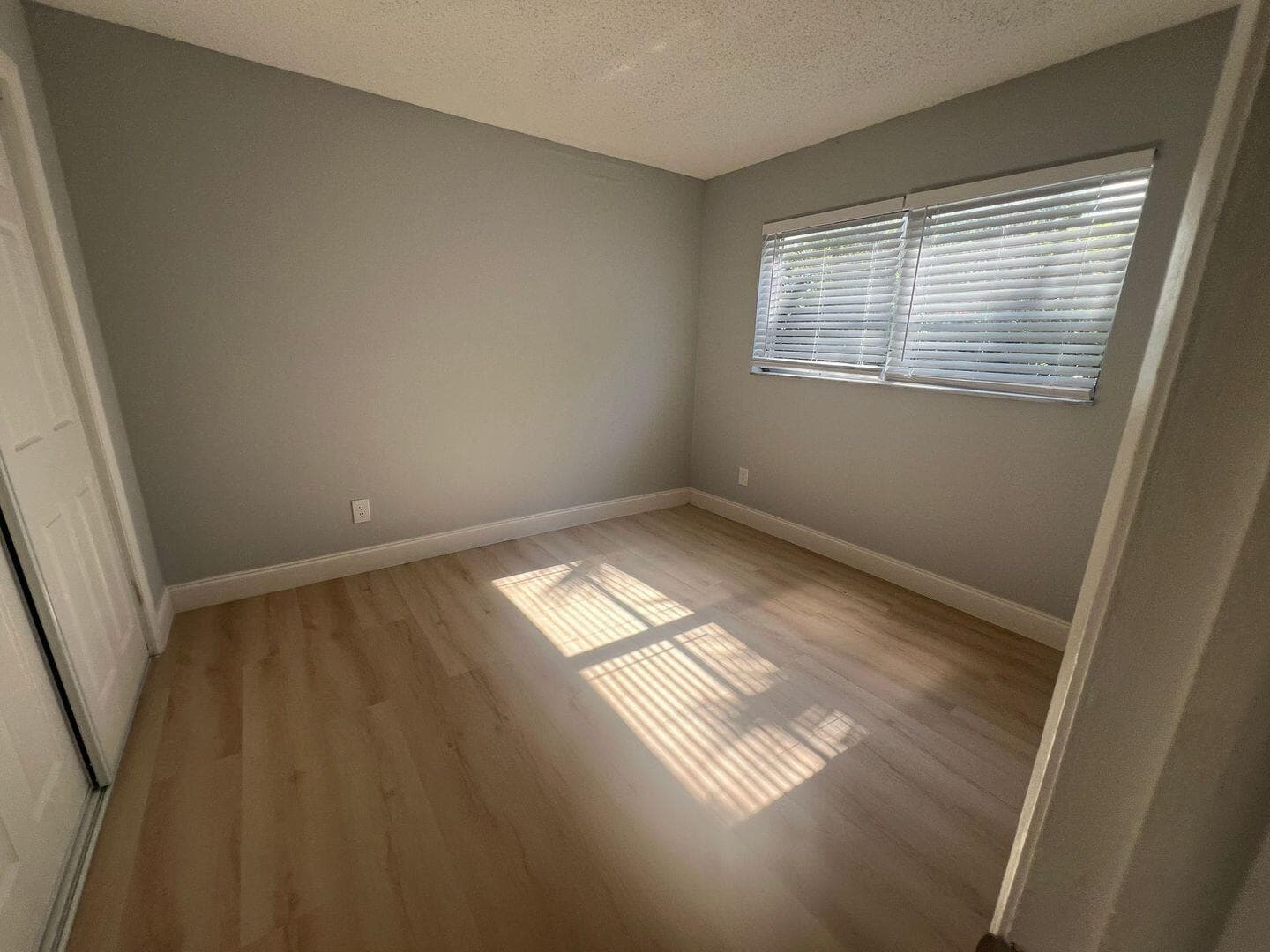 665 Glouchester # 2, Boca Raton, FL 33487 photo 4