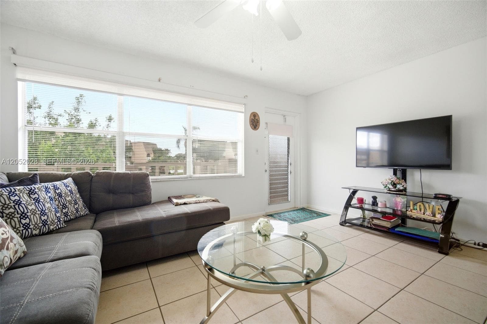 9101 Sunrise Lakes Blvd # 218, Sunrise, FL 33322 photo 5