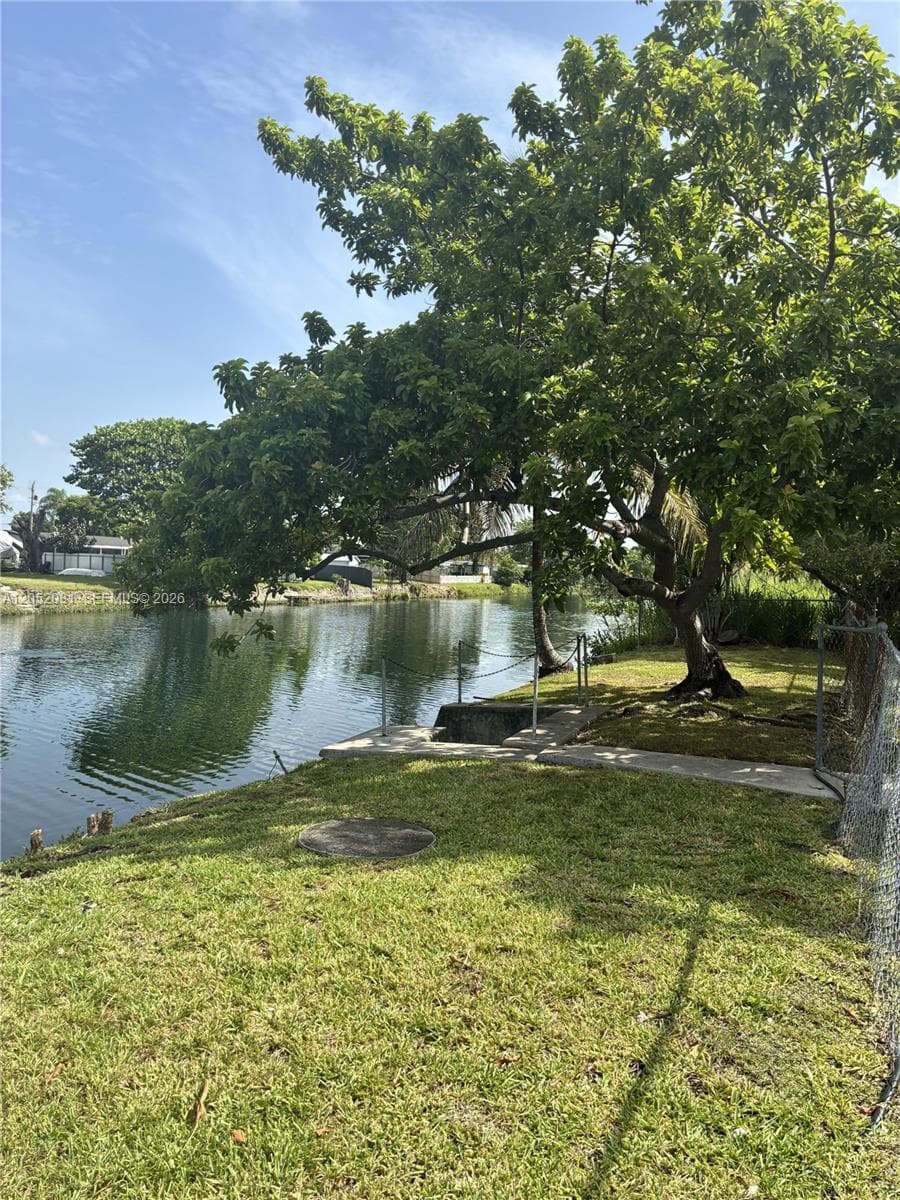 19120 Bel Aire Dr, Cutler Bay, FL 33157 photo 4