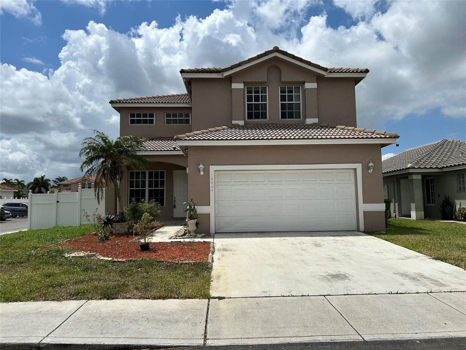 16404 NW 19th Street, Pembroke Pines, FL 33028