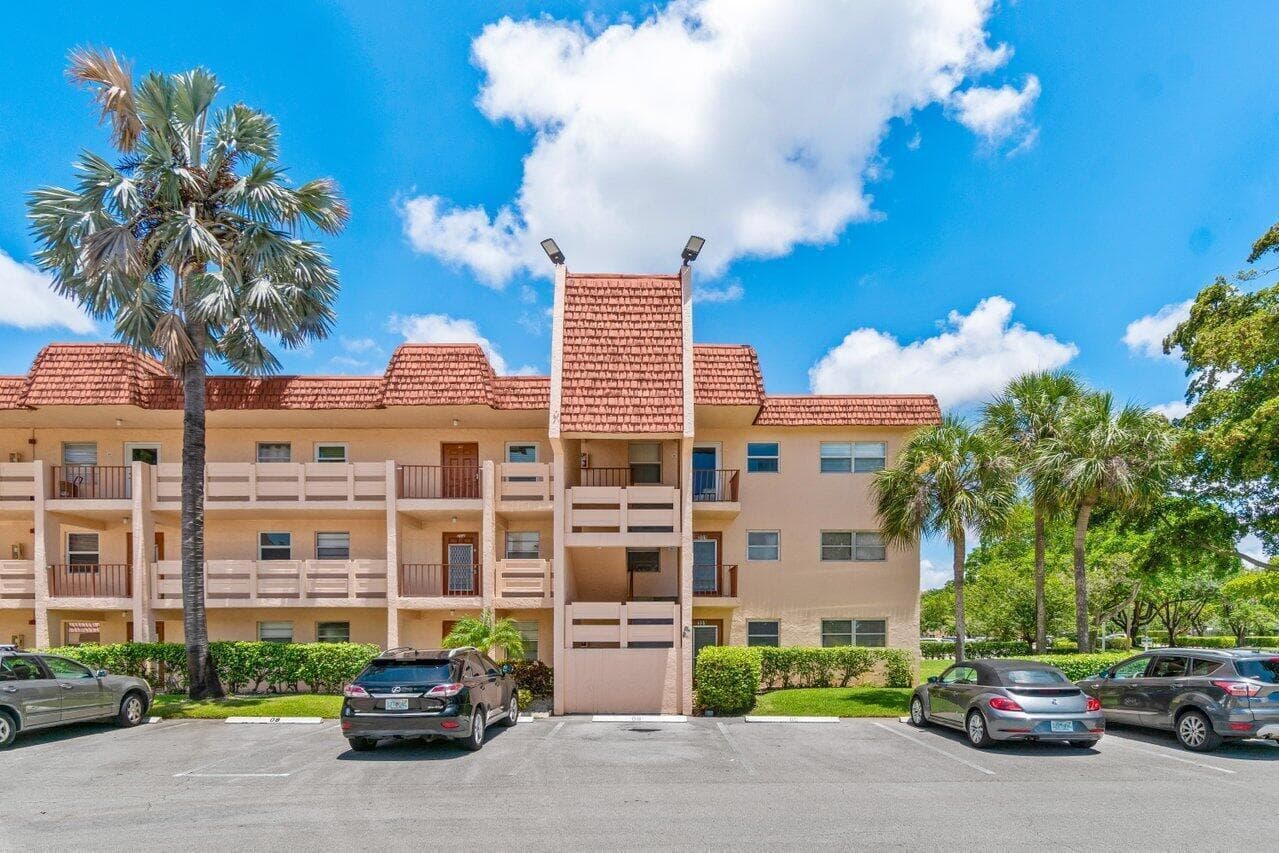 14721 Bonaire Boulevard # 101, Delray Beach, FL 33446 photo 2