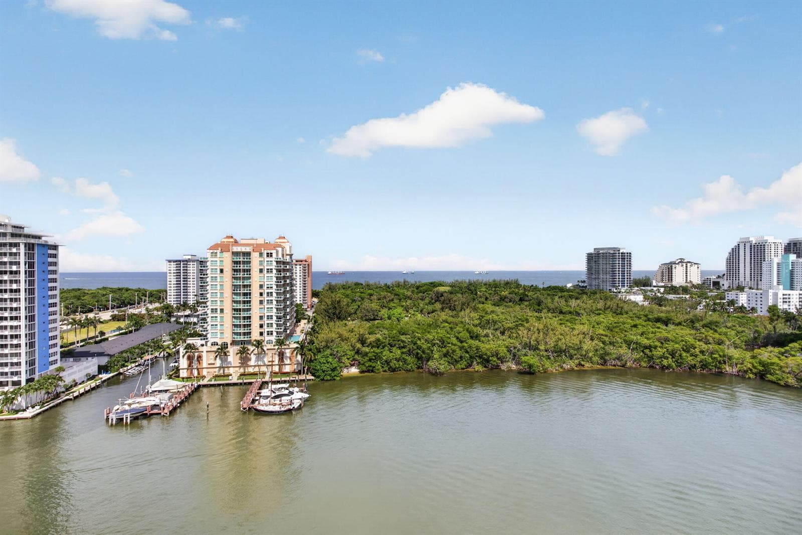 936 Intracoastal Drive # 16e, Fort Lauderdale, FL 33304 photo 2