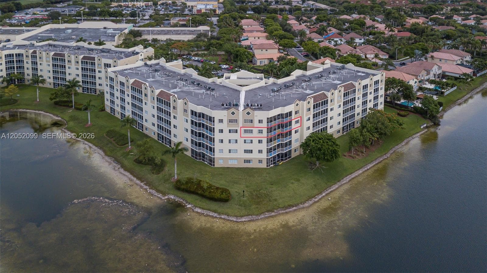 10700 NW 66th St # 407, Doral, FL 33178 photo 4
