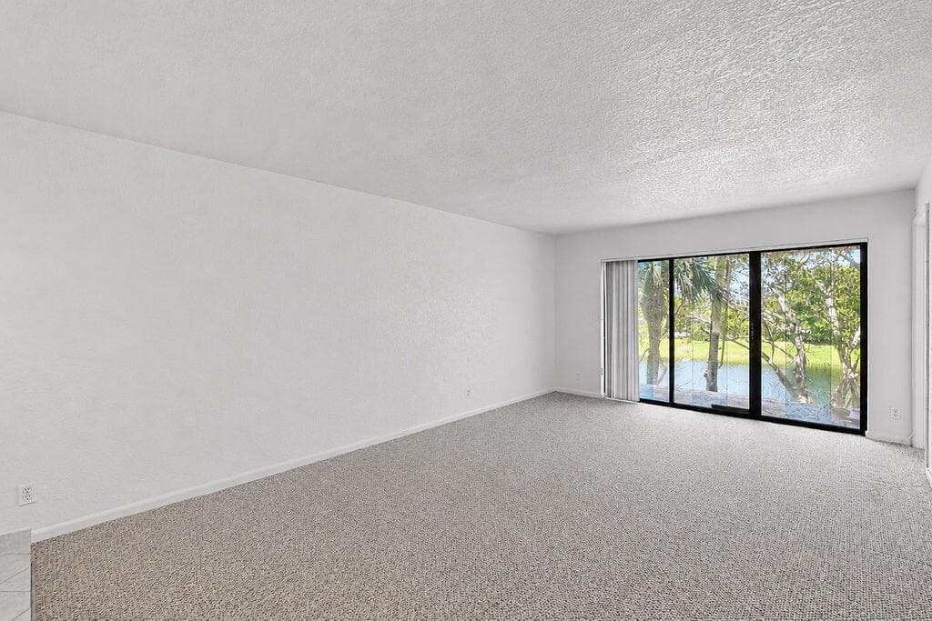 2322 S Cypress Bend Drive # 311, Pompano Beach, FL 33069 photo 4