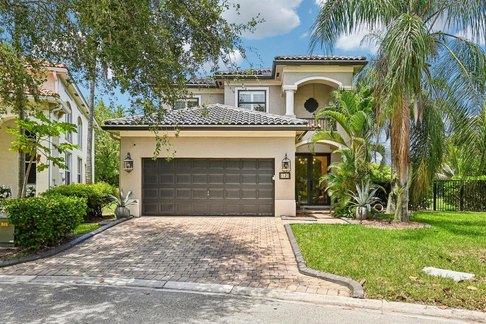 1121 Center Stone Lane, Riviera Beach, FL 33404 photo 3